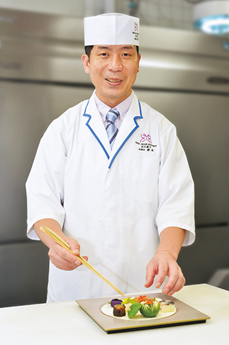 GR近江舞子の清水料理長