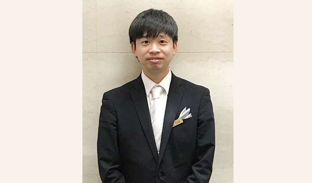 松田雄人 フロントスタッフ